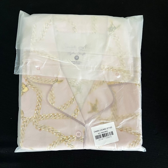 Taylor Swift Speak Now Pajamas Charm PJs Pajama Set Speak Now Taylor's Version - Picture 8 of 8